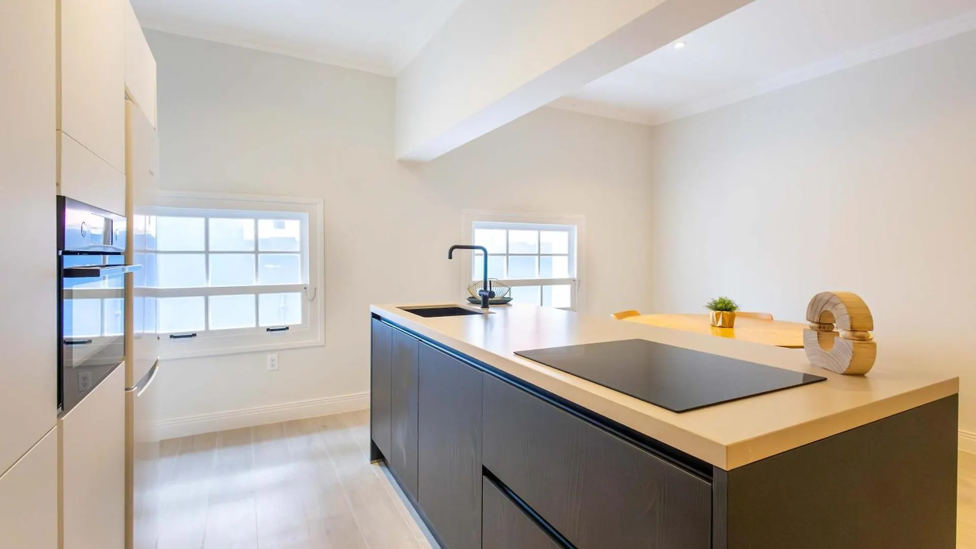 Broadway Apartments - Chic & Stylish Urban Stays Willemstad 0*,